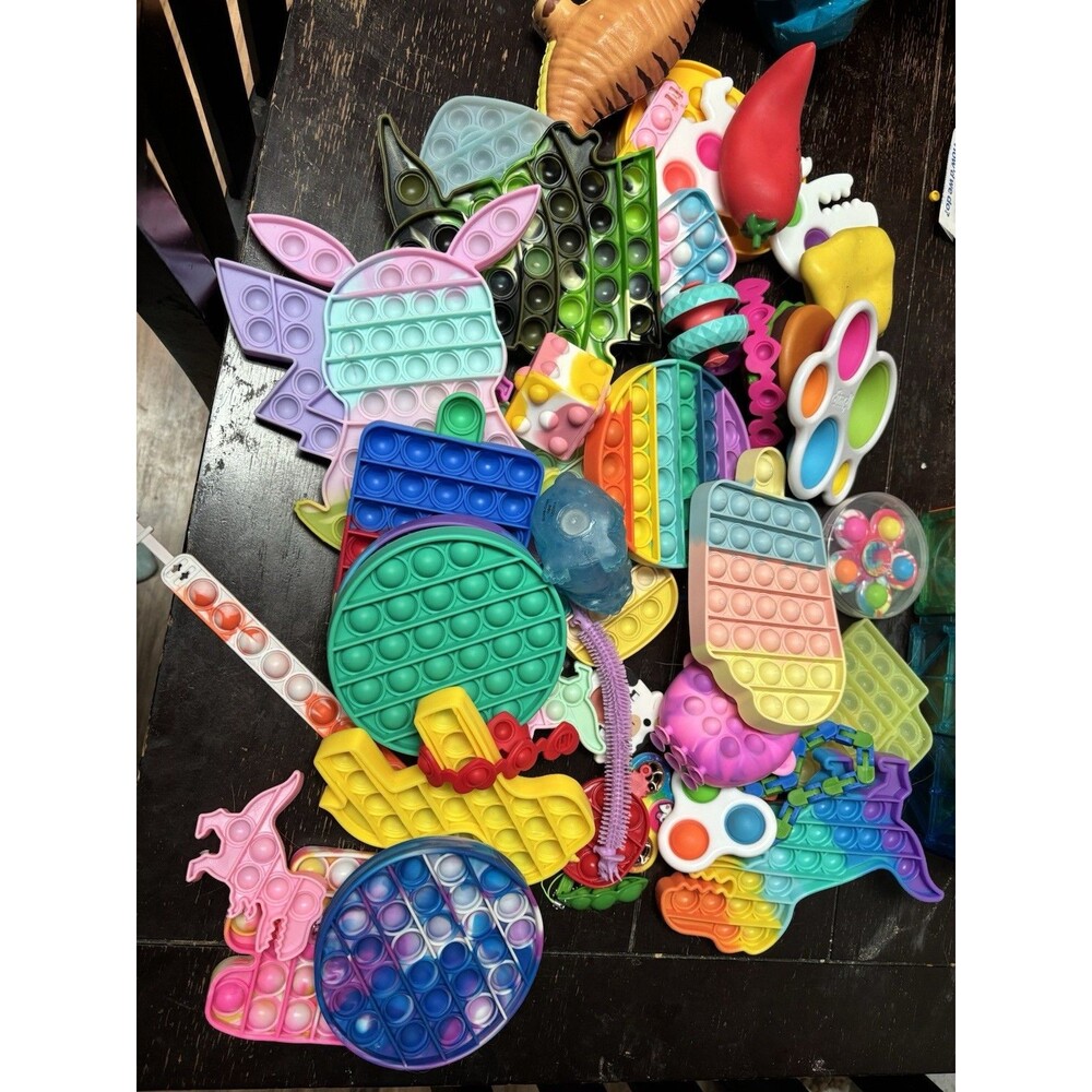 20+ Fidget Toys